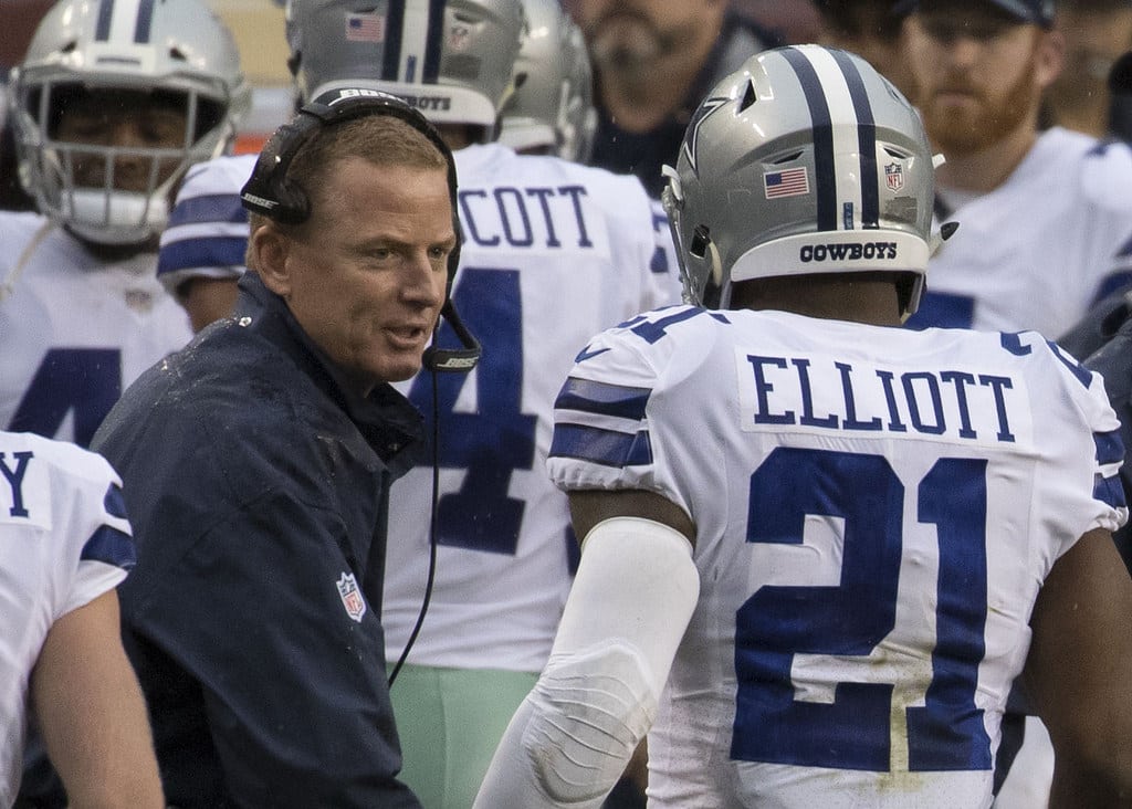 Jason Garrett og Zeke Elliott Jason Garrett og Zeke Elliott