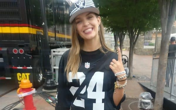 Josephine Skriver Raiders