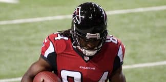Falcons indlemmer Roddy White i deres Ring of Honor
