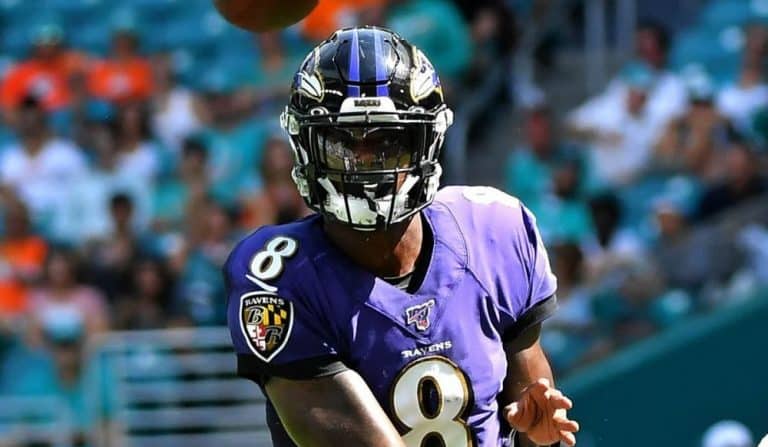 Video: Lamar Jackson magi på 4. down