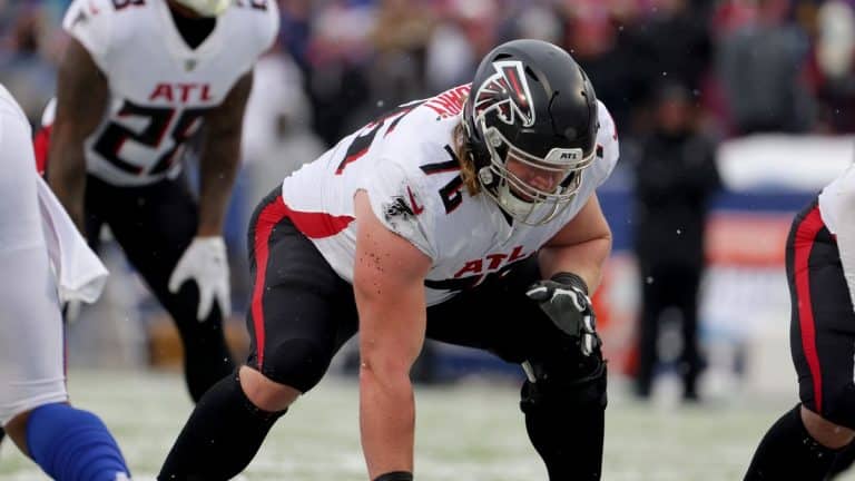 Efter chok-pension. Falcons henter ny tackle