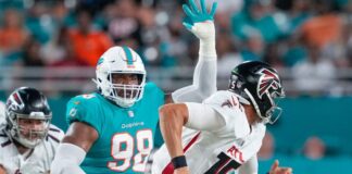 Colts forstærker den defensive linje