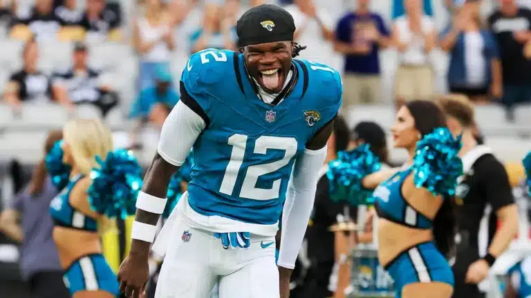 Jaguars vil fortsætte dobbeltrolle for Hunter